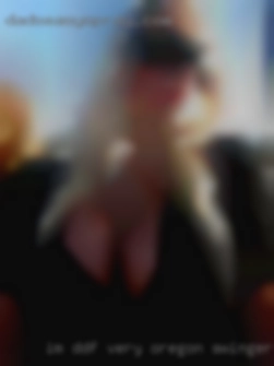 I'm ddf, very Oregon swingers clean and private.