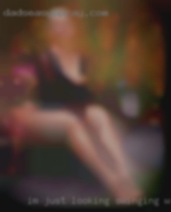 I'm just looking for for swinging wife fun some talk pics.